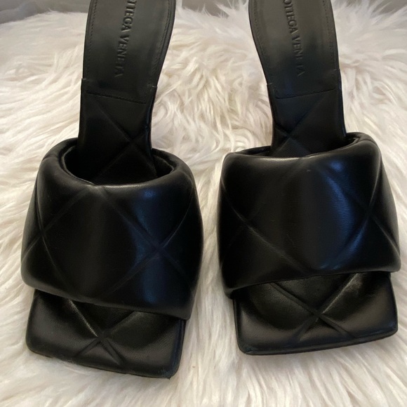 Bottega Veneta Lido Mules - Picture 2 of 11